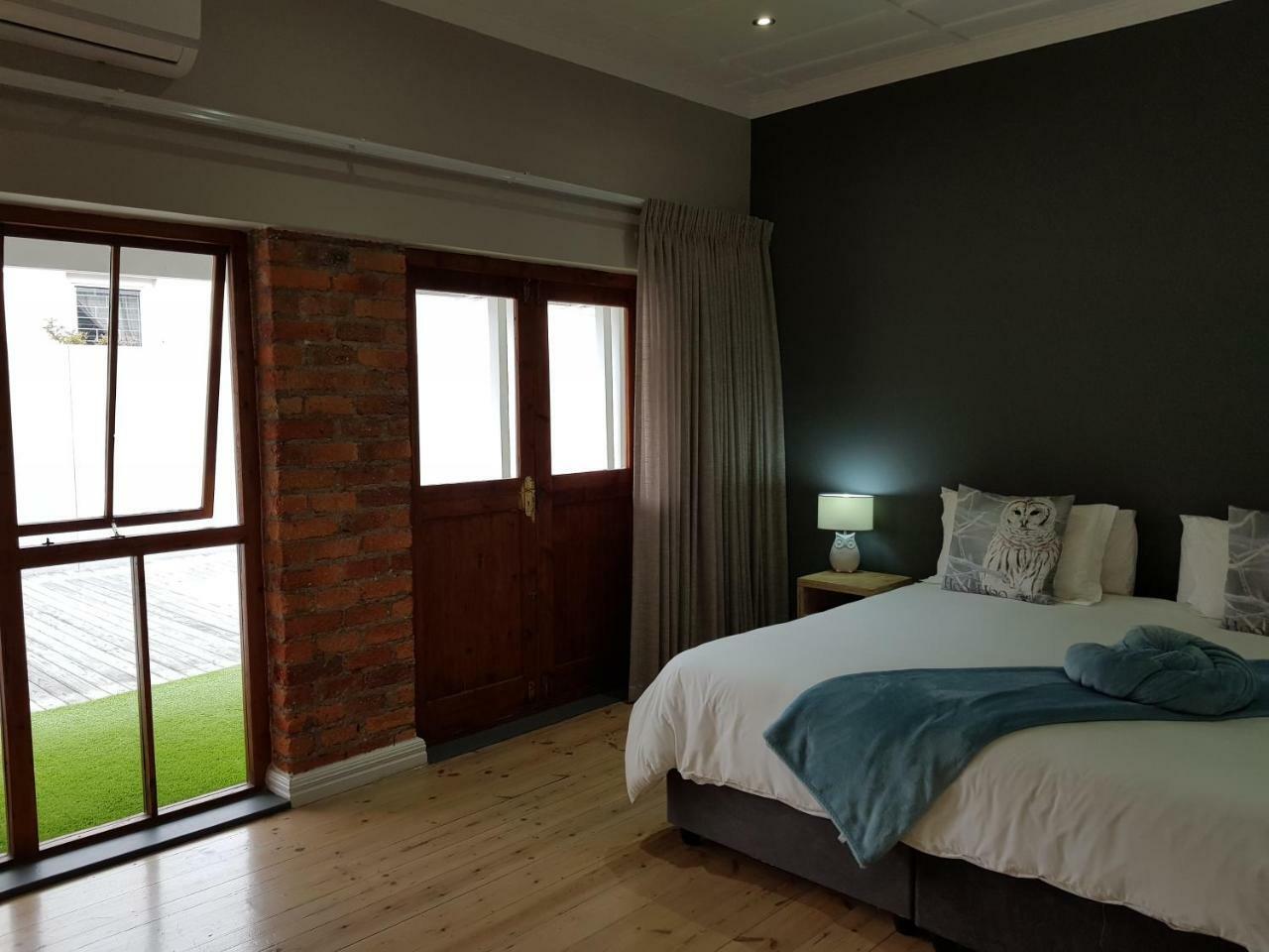 Two Fat Owls Guesthouse George Exterior foto