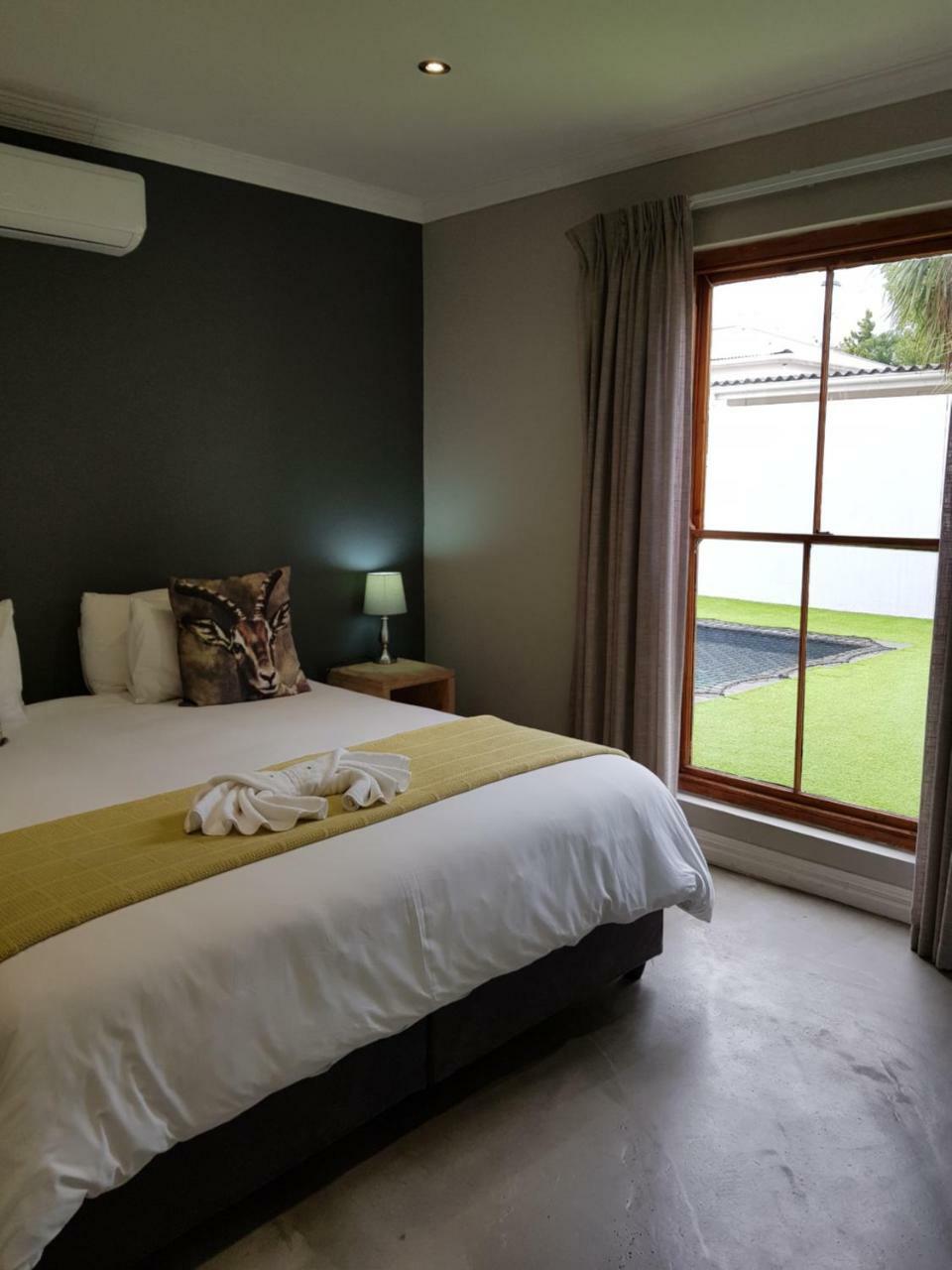 Two Fat Owls Guesthouse George Exterior foto
